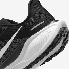 Nike Pegasus 41 (Black & White)